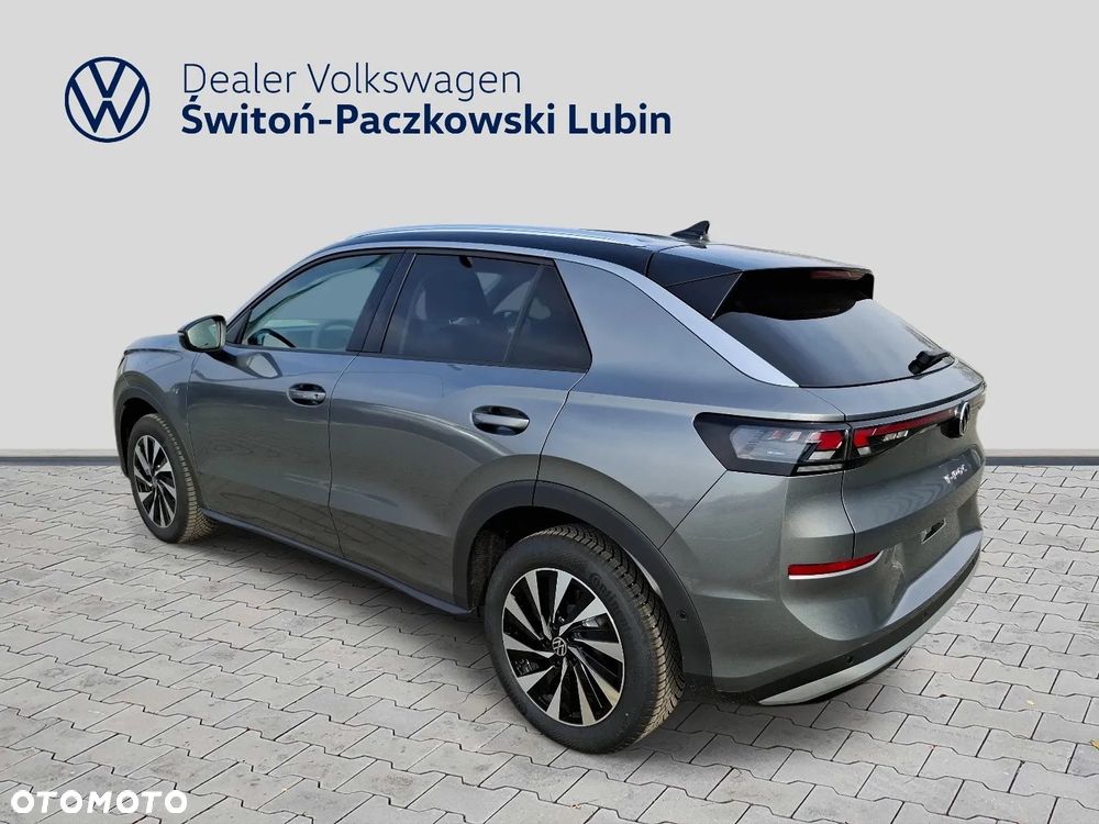 Volkswagen T-Roc - 3