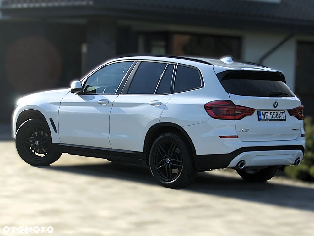 BMW X3 xDrive20d - 12