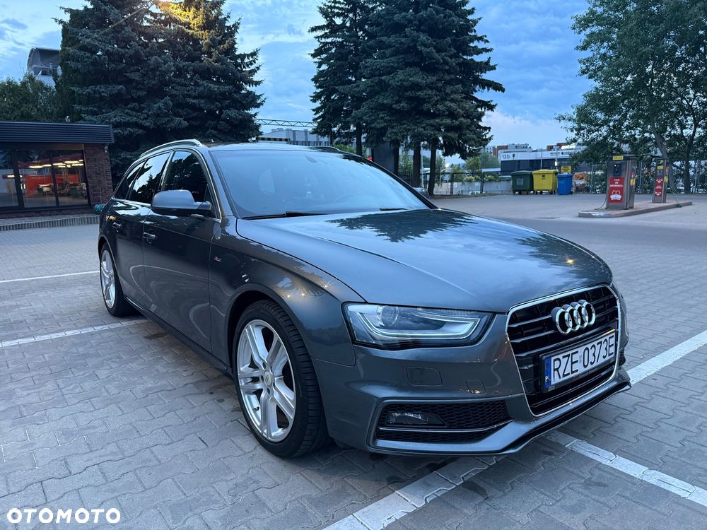 Audi A4 Avant 2.0 TDI DPF clean diesel S line Sportpaket - 2