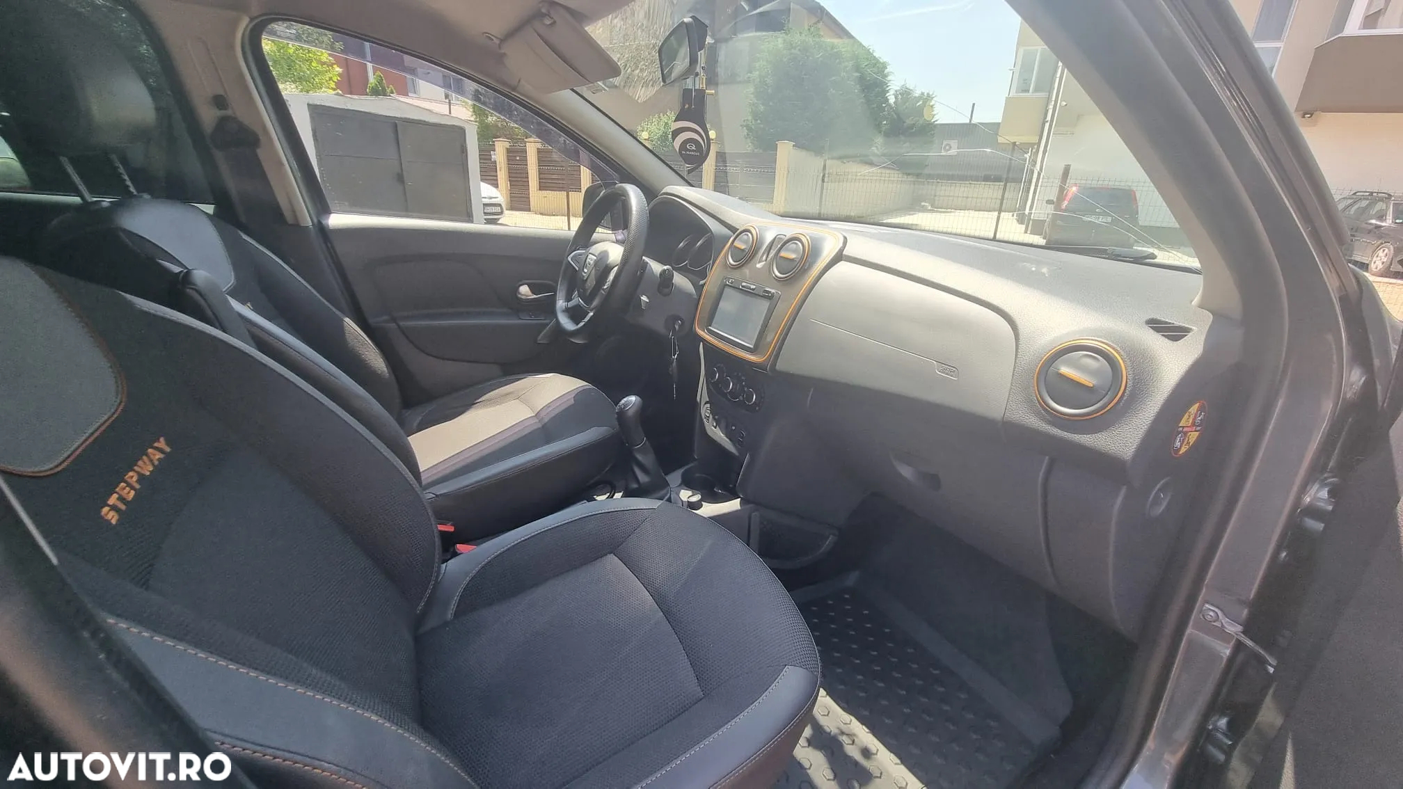 Dacia Logan 1.5 Blue dCi Prestige - 16