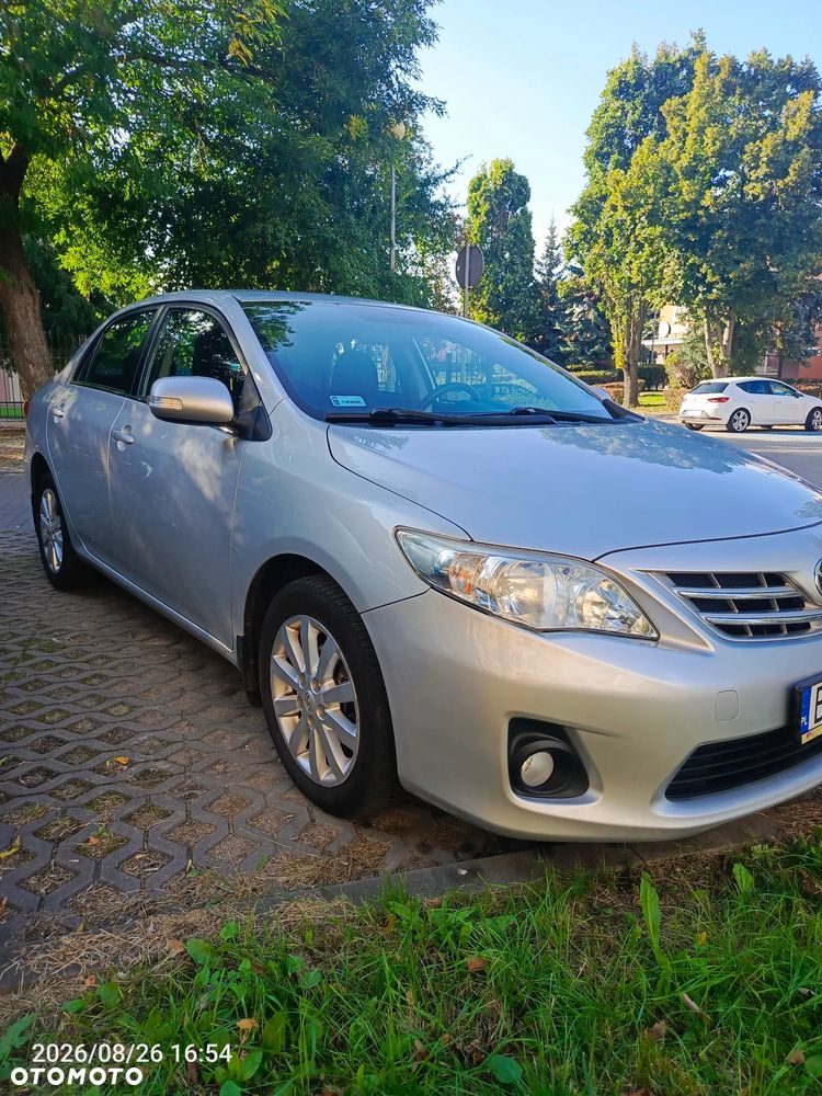 Toyota Corolla 1.6 Premium - 1