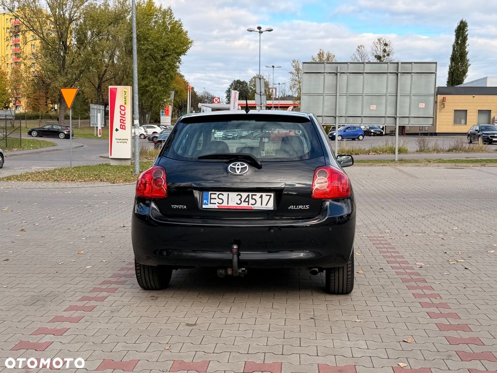 Toyota Auris - 26