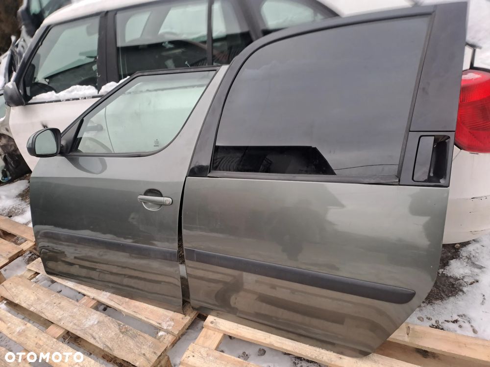 Skoda Roomster drzwi błotniki zderzak przedni kod lakieru 9599 - 5