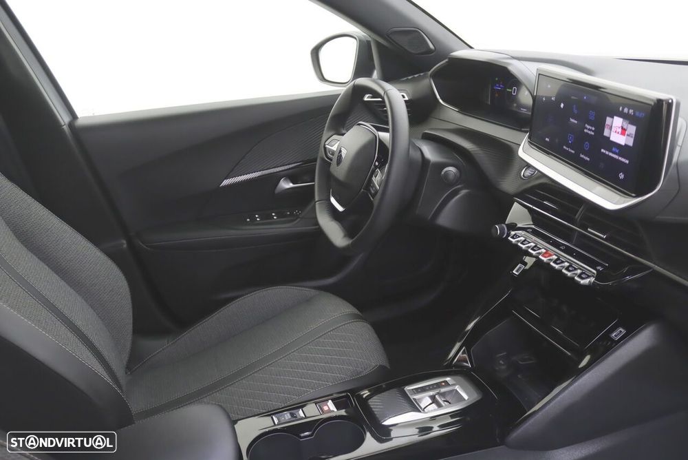 Peugeot e-2008 54 kWh Allure - 6