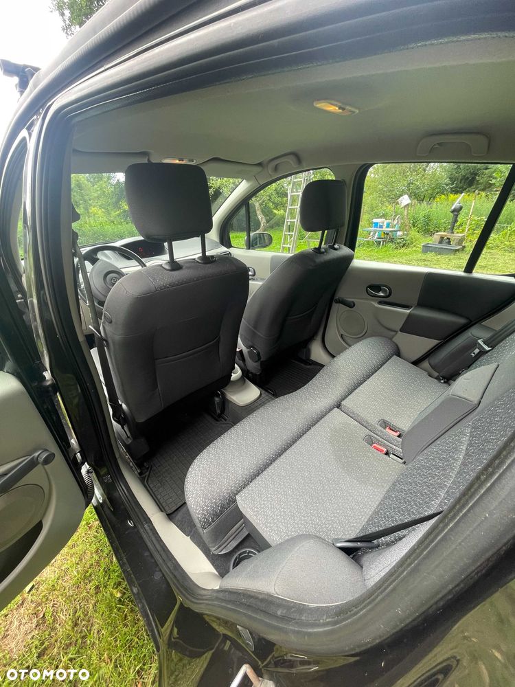 Renault Modus - 2