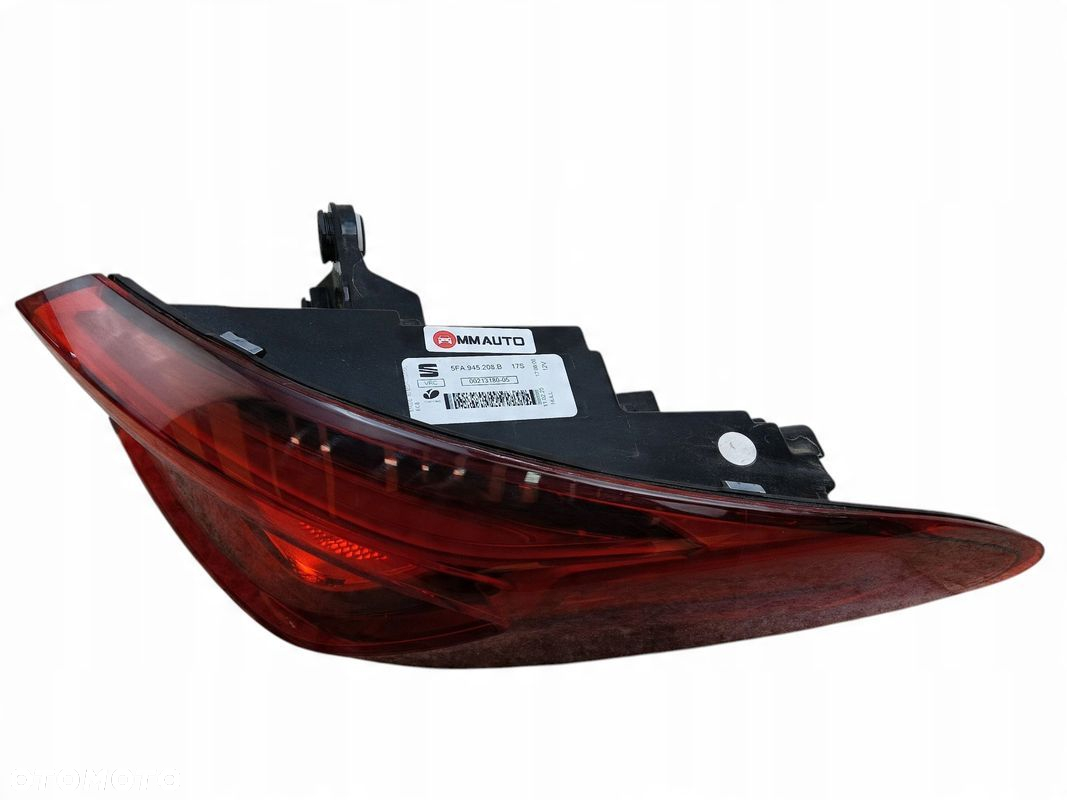 LAMPA PRAWY TYŁ TYLNA LED SEAT LEON IV HB 5FA945208B - 4