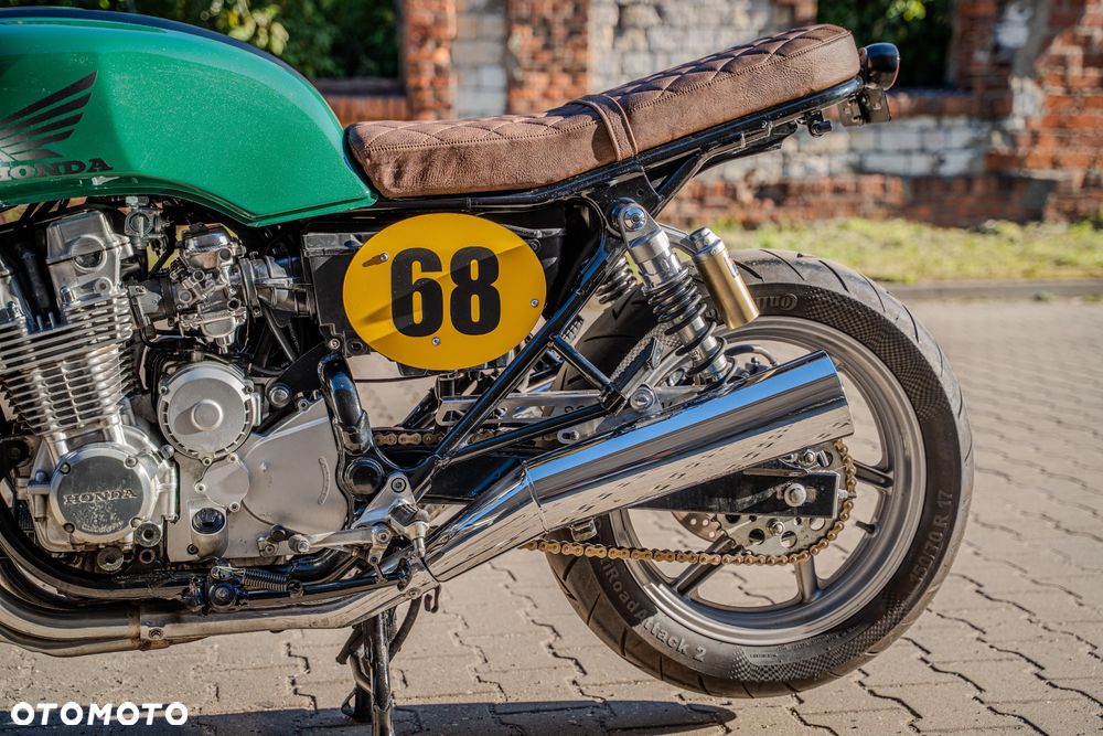 Honda CB - 4