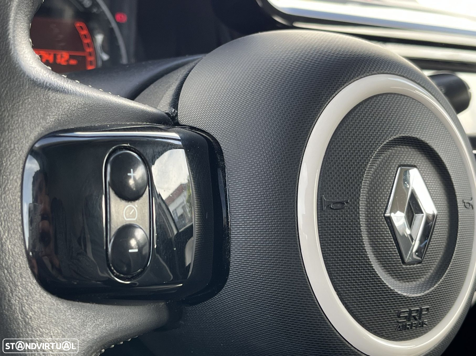 Renault Twingo 1.0 SCe Night&Day - 10