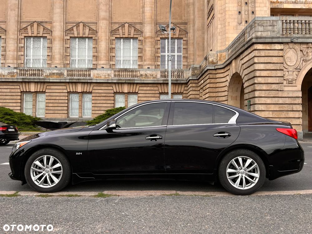Infiniti Q50 2.0t Premium Executive - 7