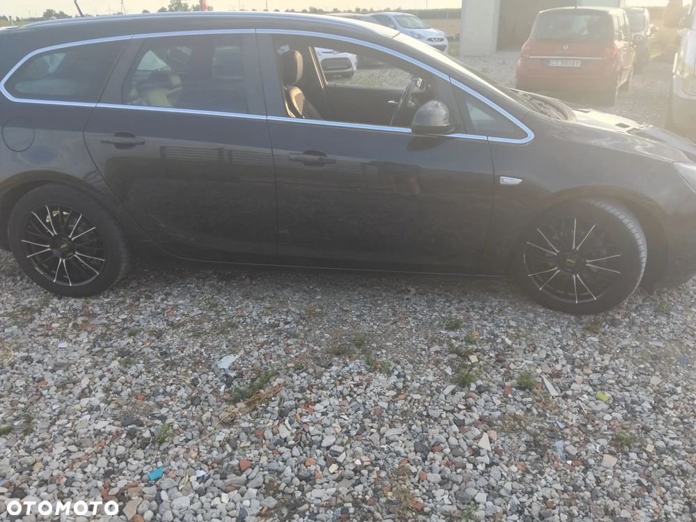 Opel Astra 1.4 Turbo Active - 4