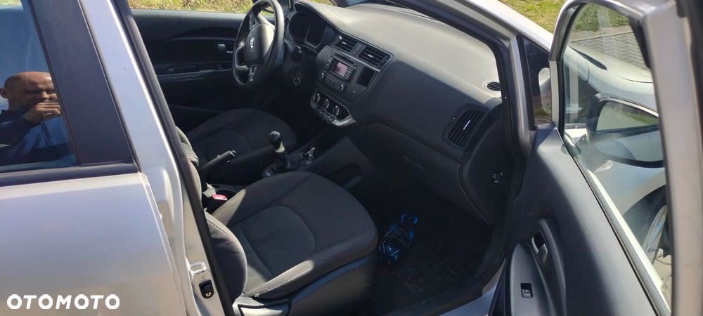 Kia Rio 1.2 S - 11