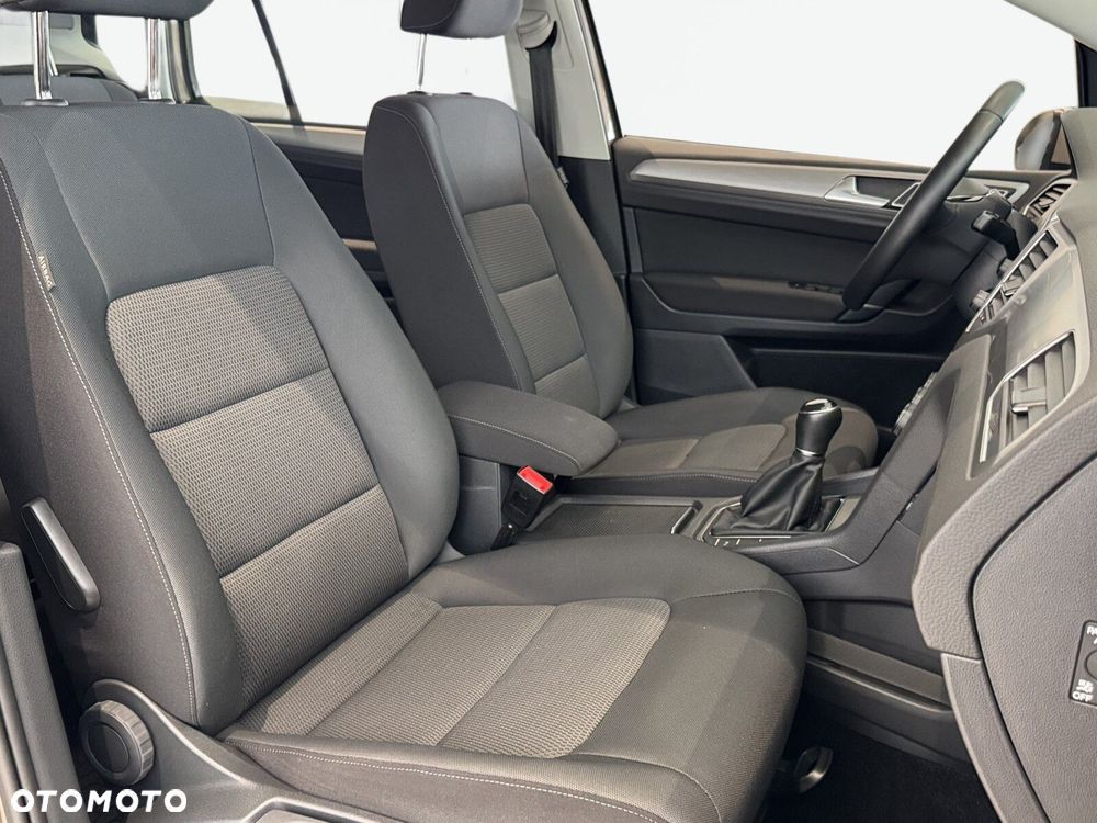 Volkswagen Golf Sportsvan - 19