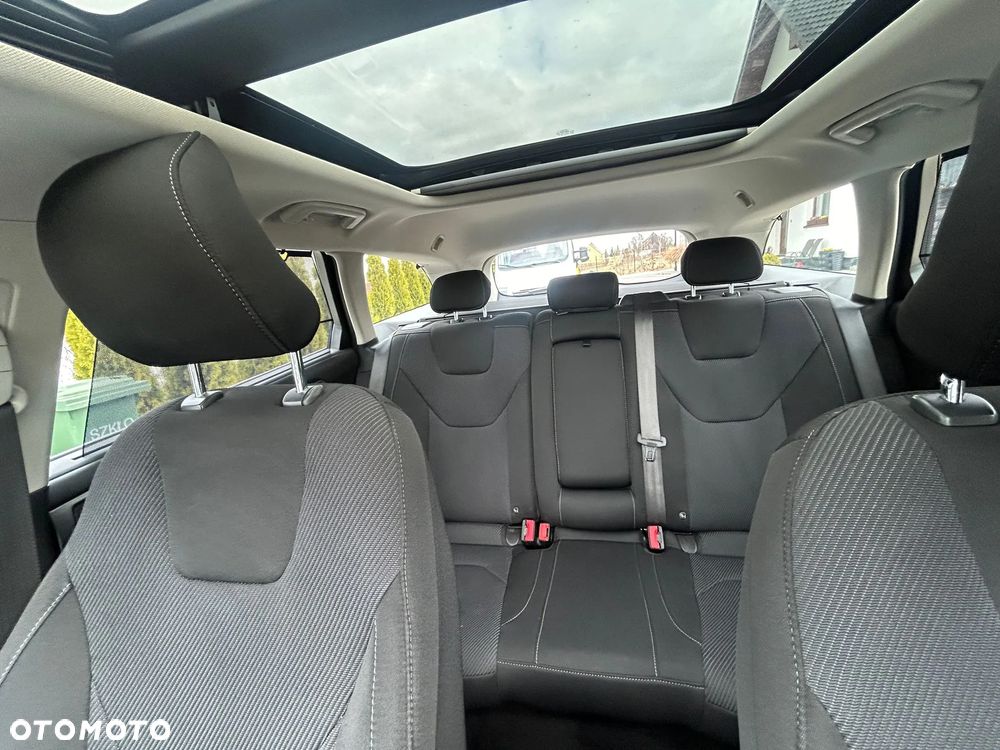 Ford Mondeo 2.0 TDCi STart-Stopp Titanium - 14