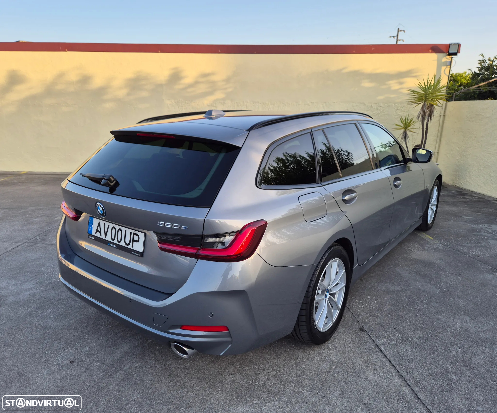 BMW 320 e Touring Auto - 22