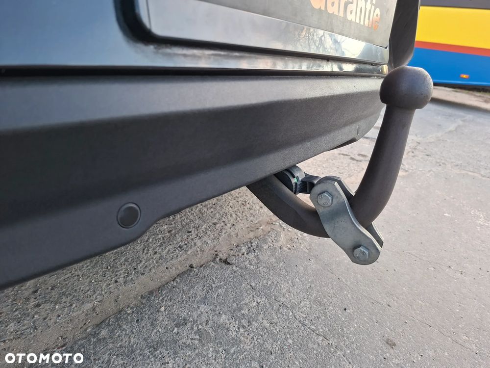 Volvo V40 D2 Momentum - 39