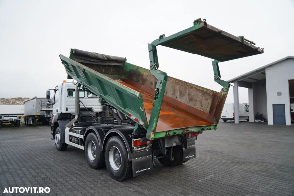 Mercedes-Benz AXOR 2636 / 6x4 / BASCULĂ CU 2 LATE / HIDROCLAPĂ / HIDROCLAPĂ / SPECIAL / CU PUNGĂ DE TRECERE FRONTALĂ / MANUALĂ - 3