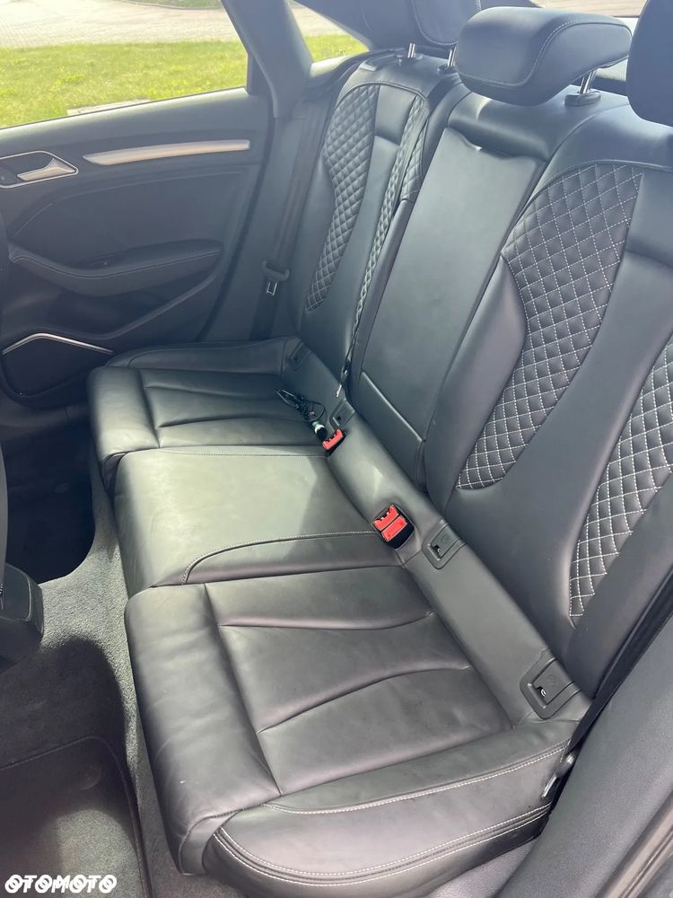 Audi S3 Limousine S tronic - 18