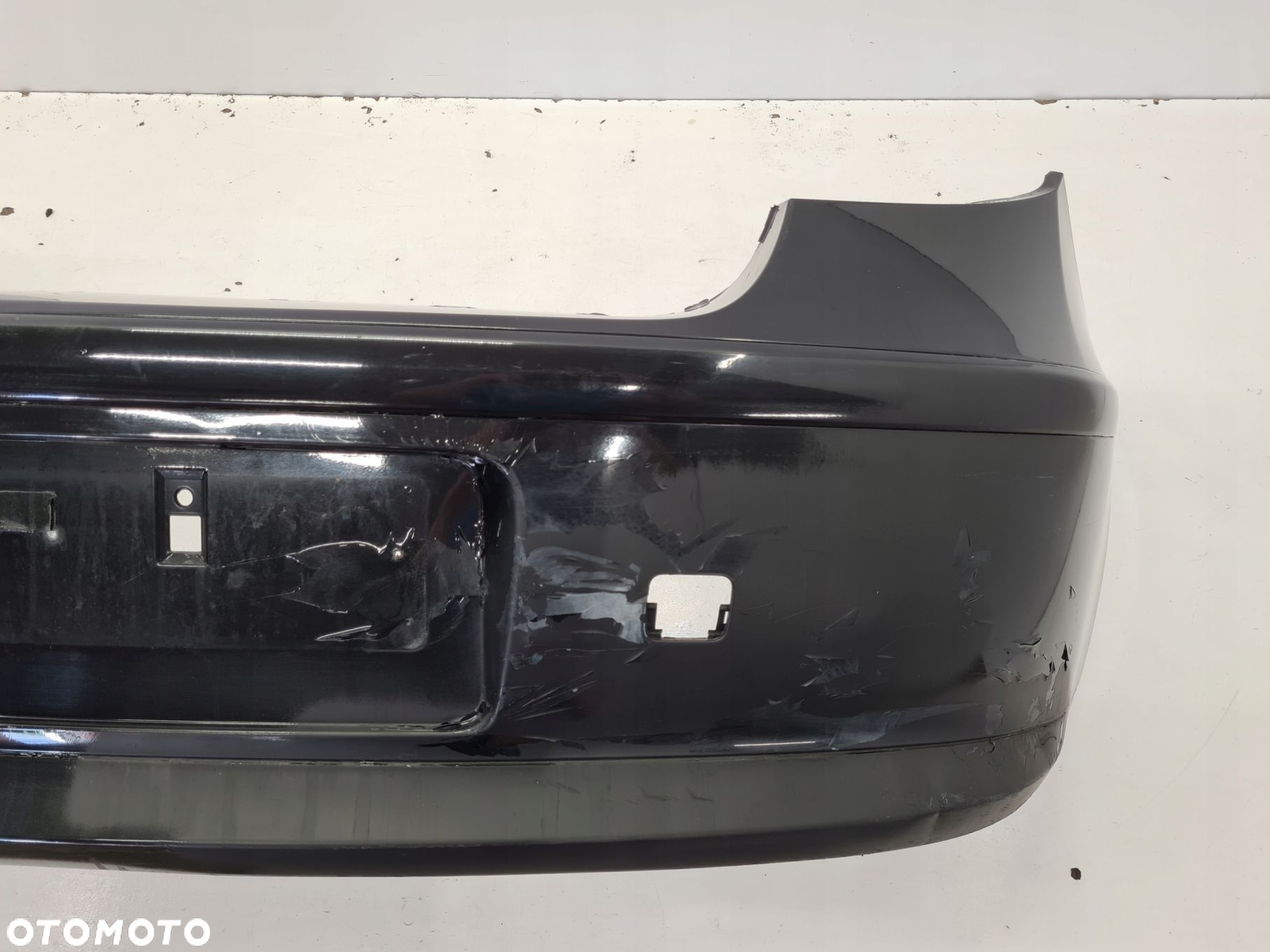 BMW 1 E81 LIFT ZDERZAK TYLNY TYŁ 668 - 4
