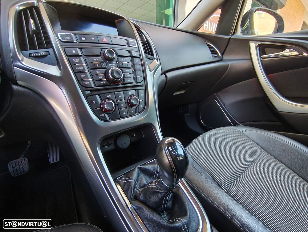 Opel Astra Sports Tourer 1.6 T Cosmo - 12