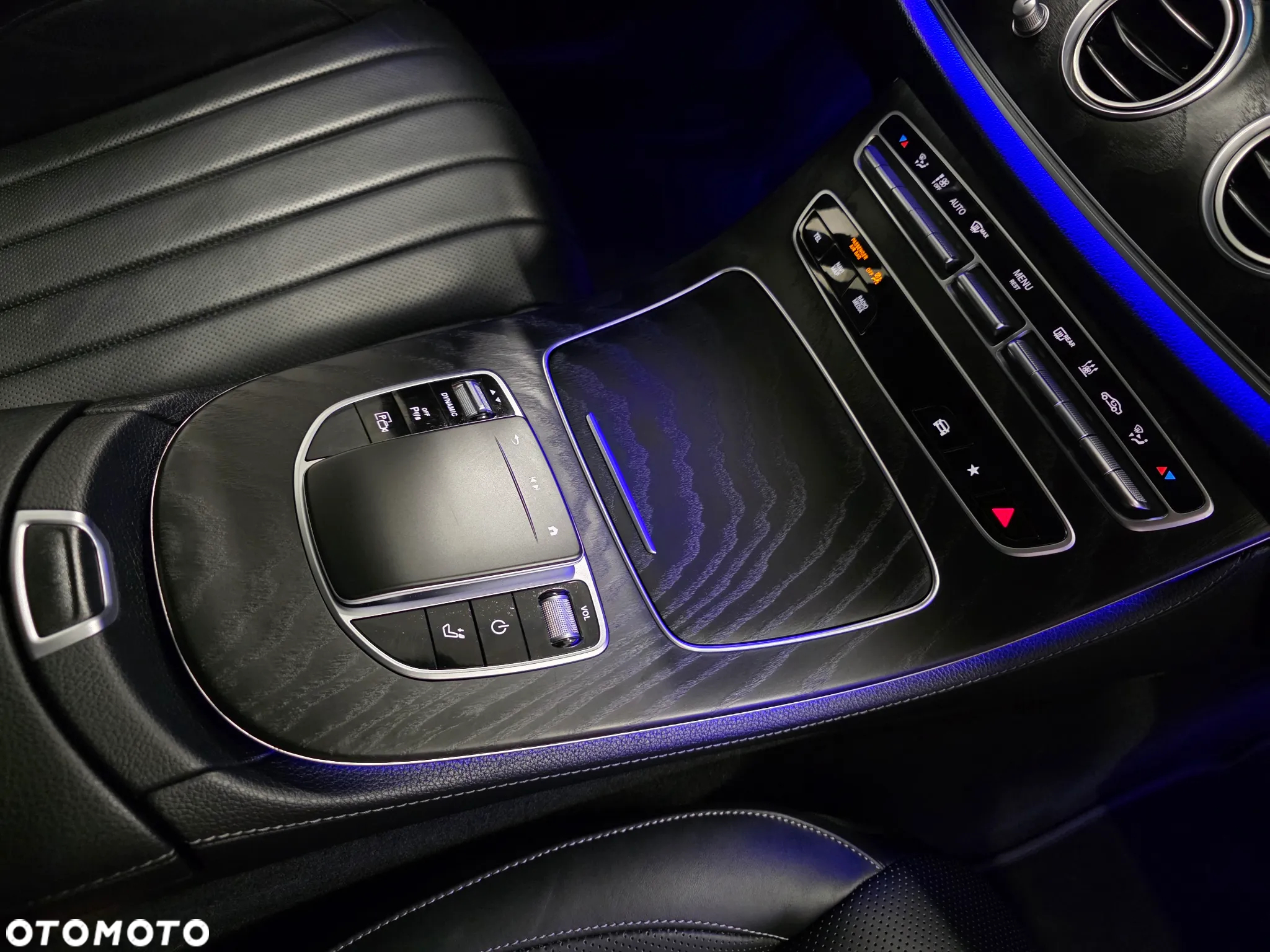 Mercedes-Benz Klasa E 300 de 9G-TRONIC Exclusive - 21