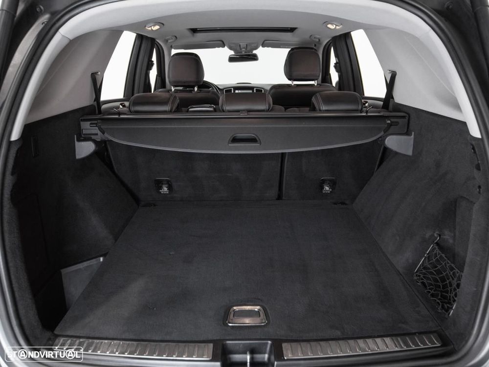 Mercedes-Benz ML 250 - 13