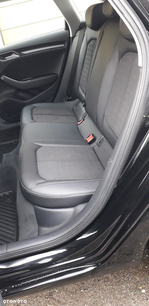 Audi A3 Sportback 2.0 TDI (clean diesel) quattro Ambiente - 24