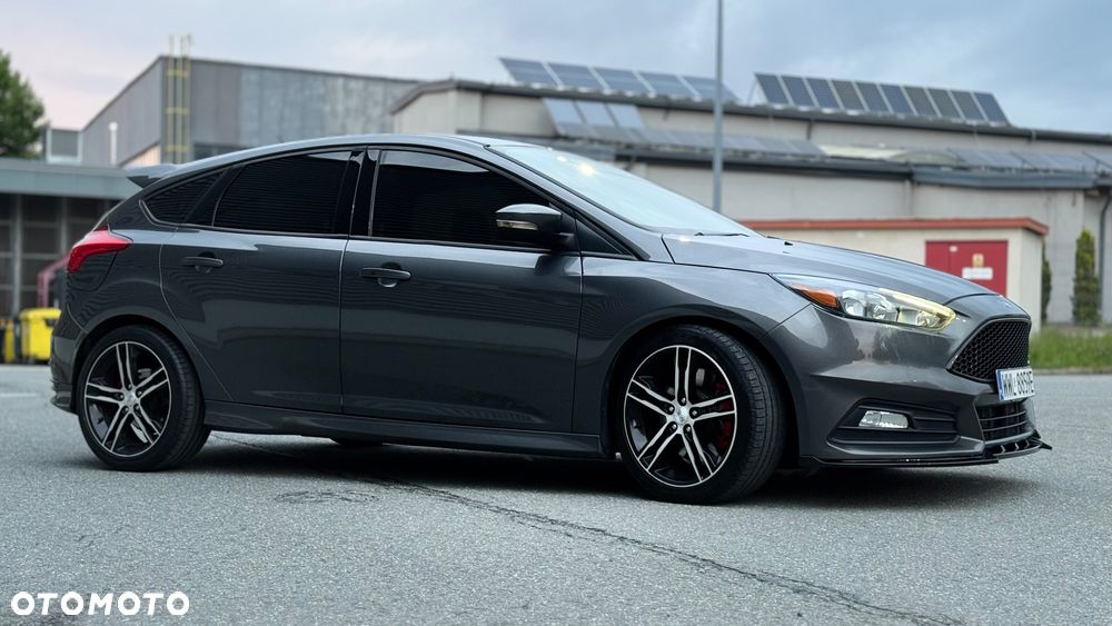Ford Focus - 3