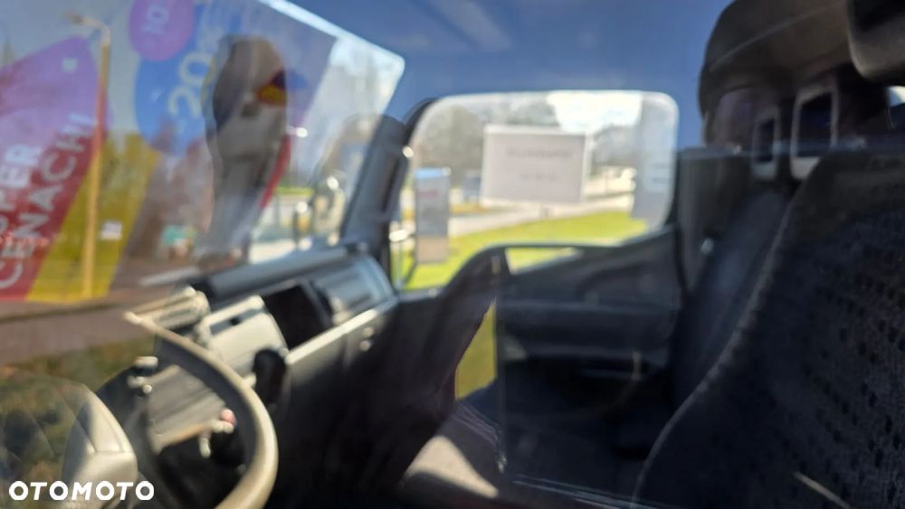 Mitsubishi Canter - 6