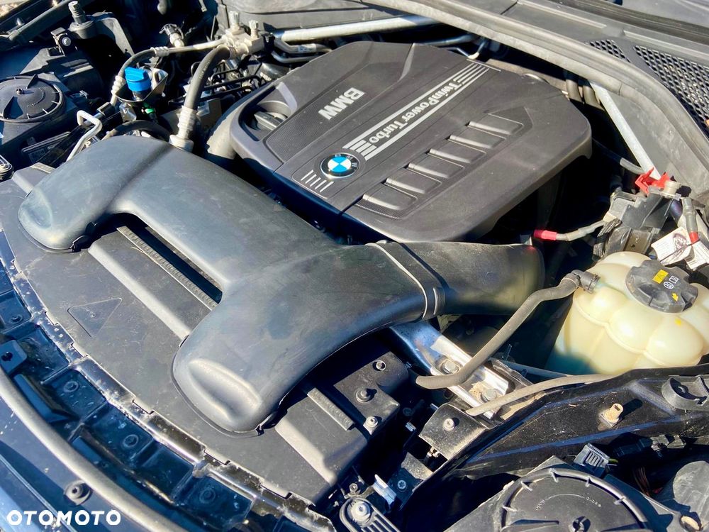 BMW X5 xDrive30d - 16