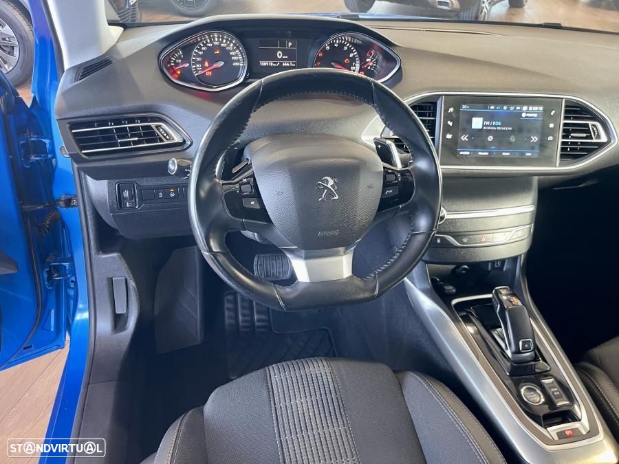 Peugeot 308 1.2 PureTech Allure Pack EAT8 - 10
