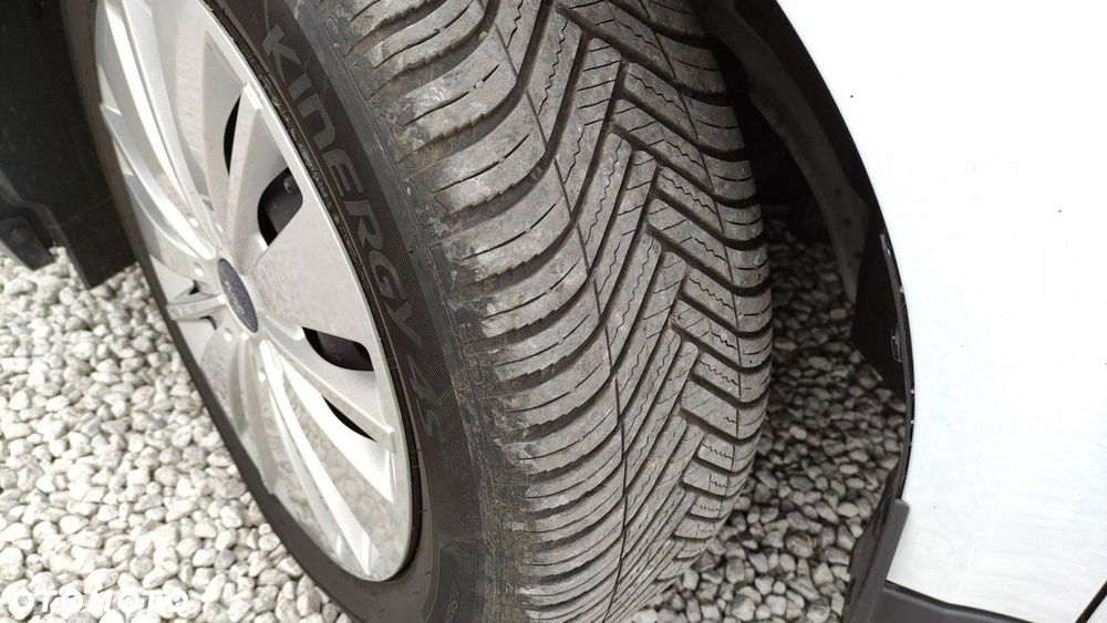 Ford Transit Connect - 24