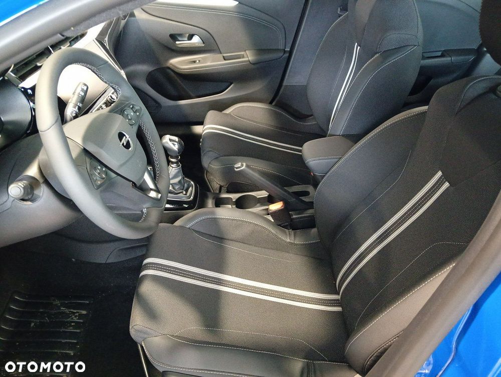 Opel Corsa - 11