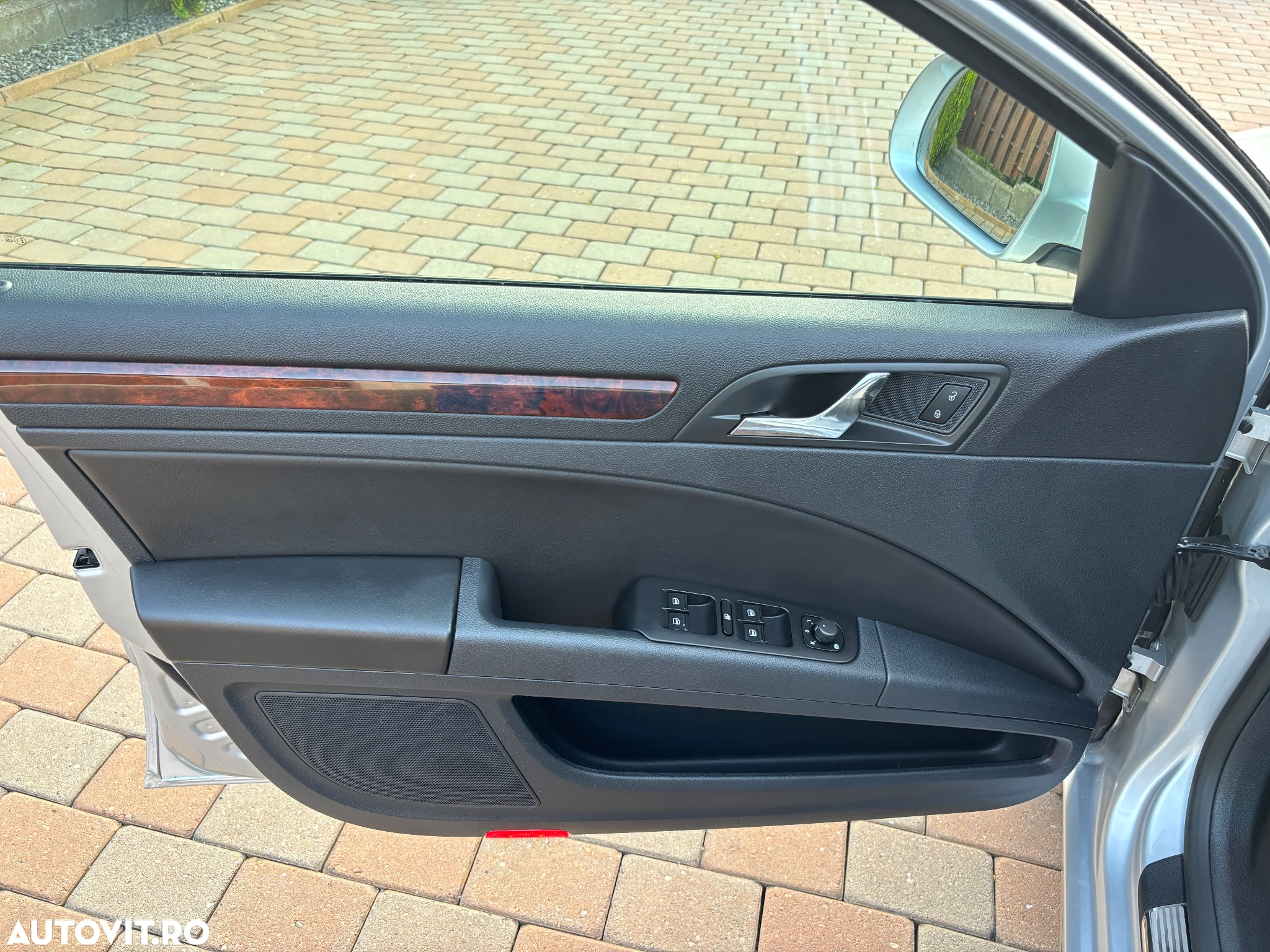 Skoda Superb 2.0 TDI 4x4 DSG Elegance - 20