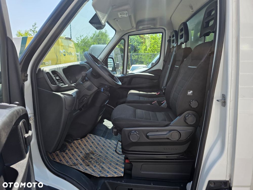Iveco 35C16 Kontener z Winda 8ep Silnik 3L Bliźniaki 2300 wysoki ! - 14