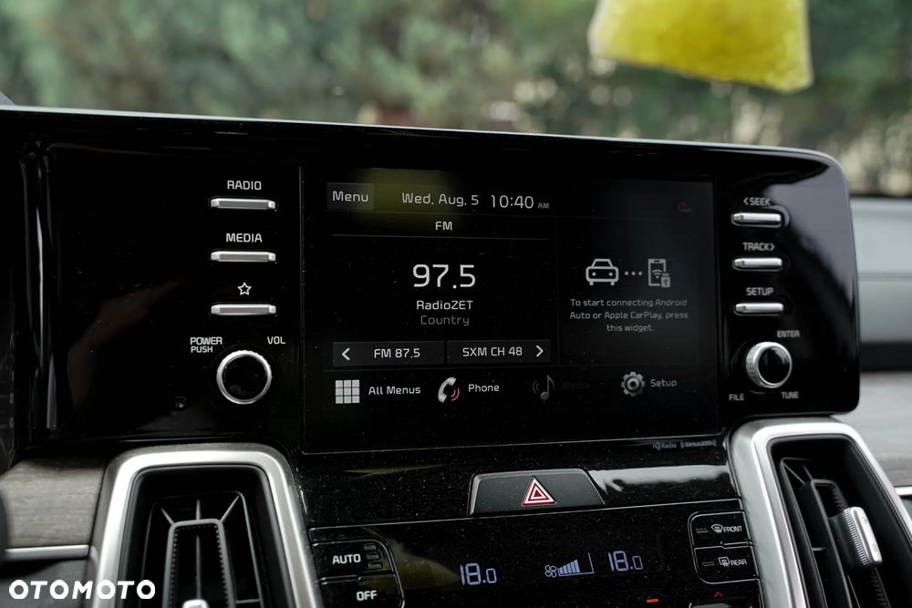 Kia Sorento - 32