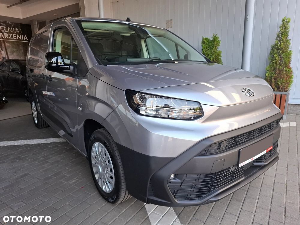 Toyota Proace City - 13