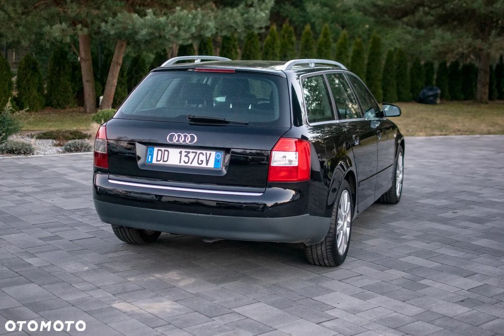 Audi A4 Avant - 20