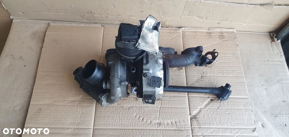 Turbina turbosprężarka VW Passat B6 2.0 TDI 03L253016F - 2