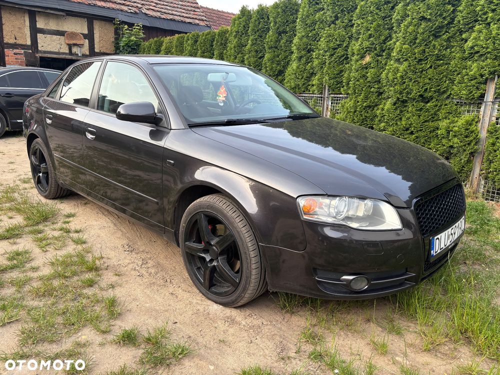 Audi A4 Limousine 2.0 TDI - 1