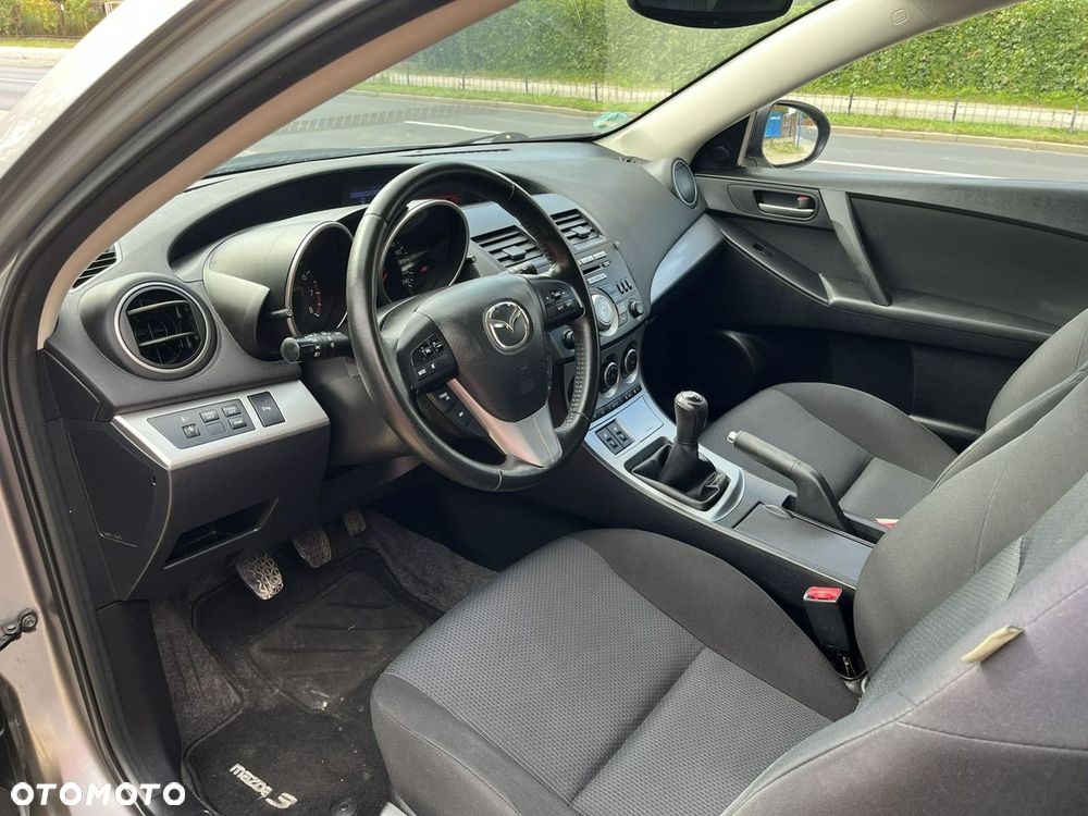 Mazda 3 - 18