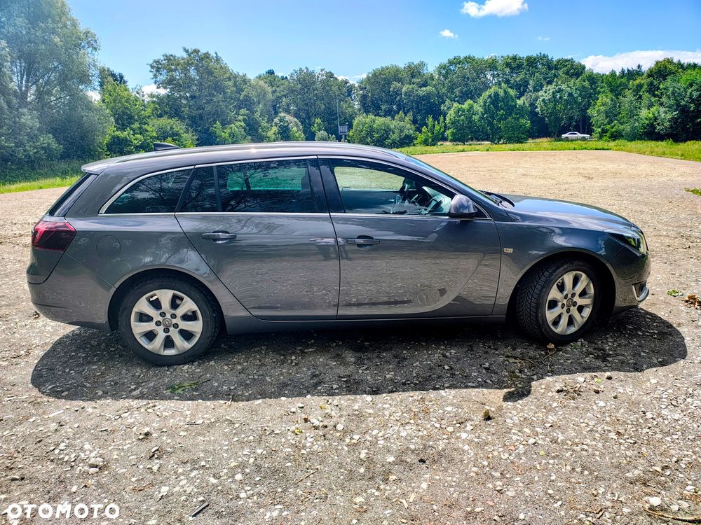 Opel Insignia - 10