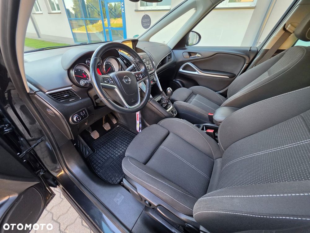Opel Zafira 2.0 CDTI Enjoy EcoFLEX S&S - 10