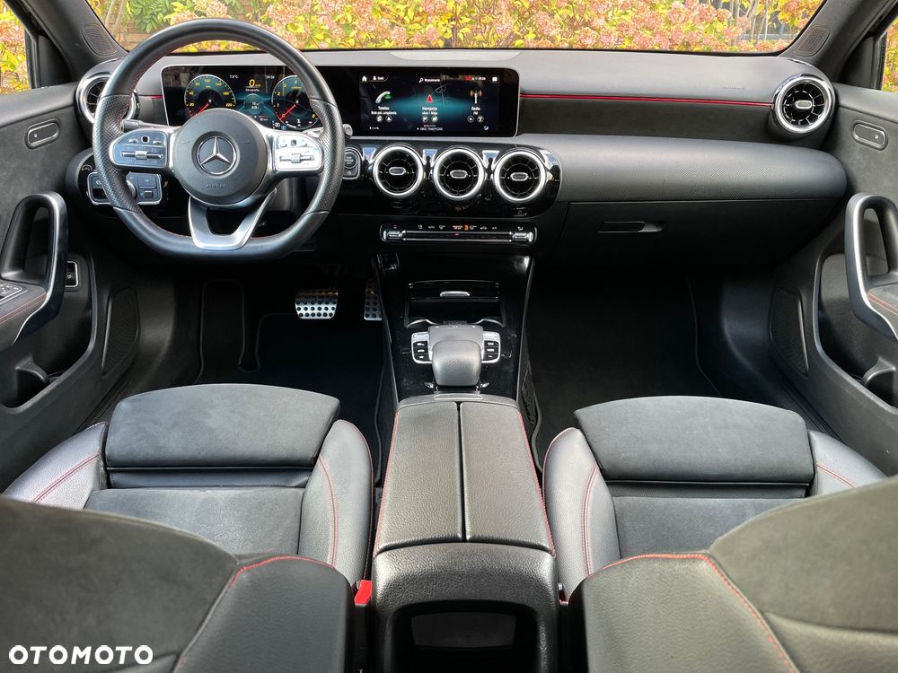 Mercedes-Benz Klasa A 180 7G-DCT AMG Line - 19