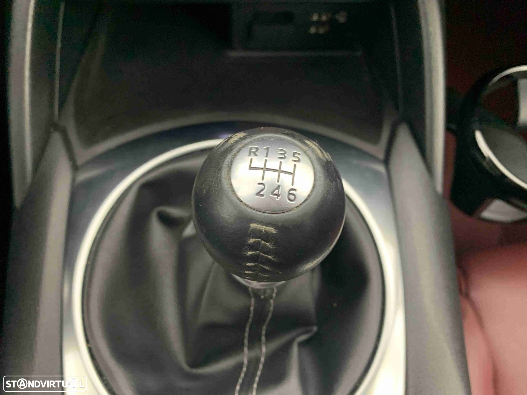 Mazda MX-5 1.5 RF Sky-G Excellence Navi Tan Leather - 16