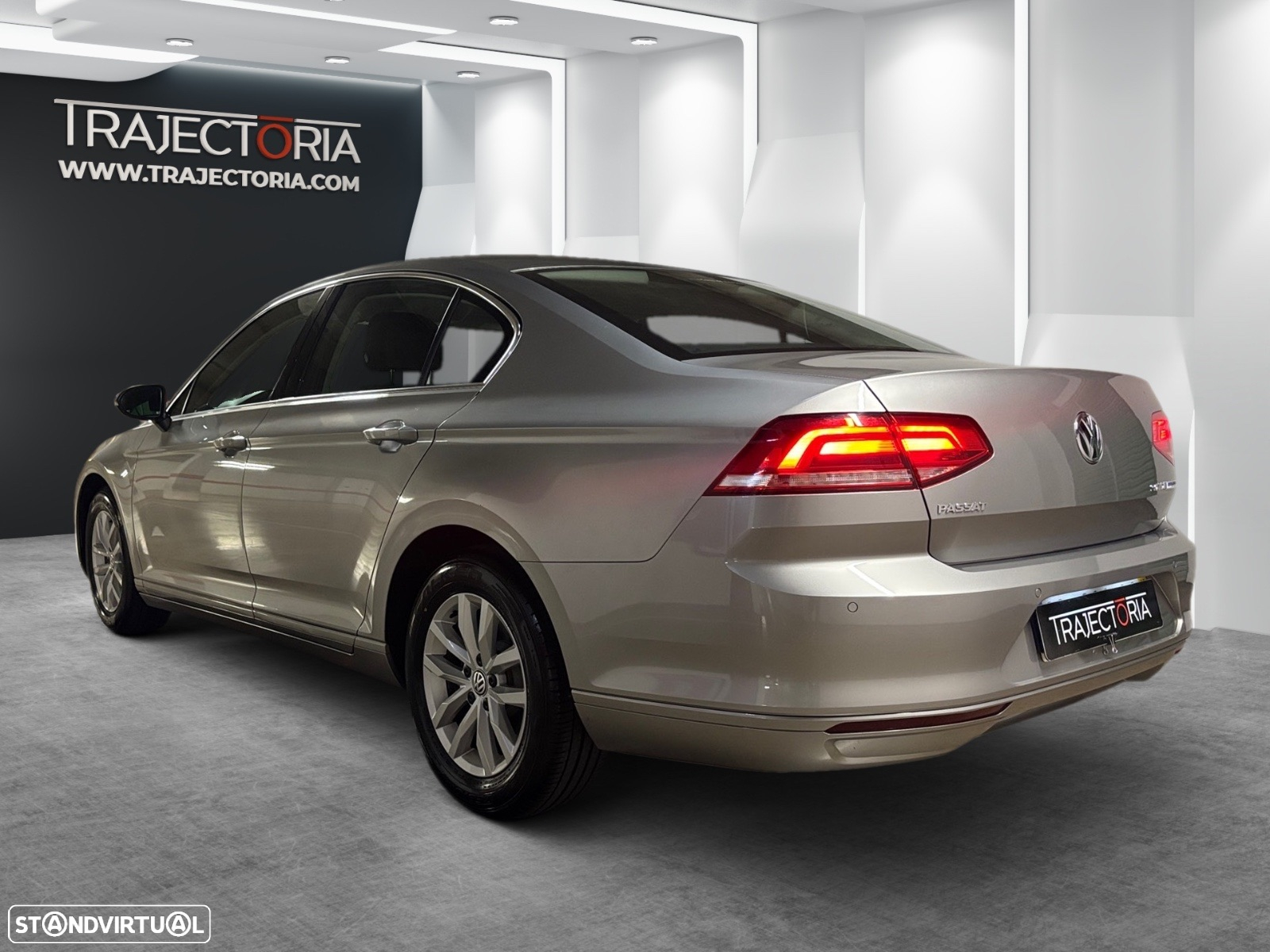 VW Passat 2.0 TDI Confortline - 6