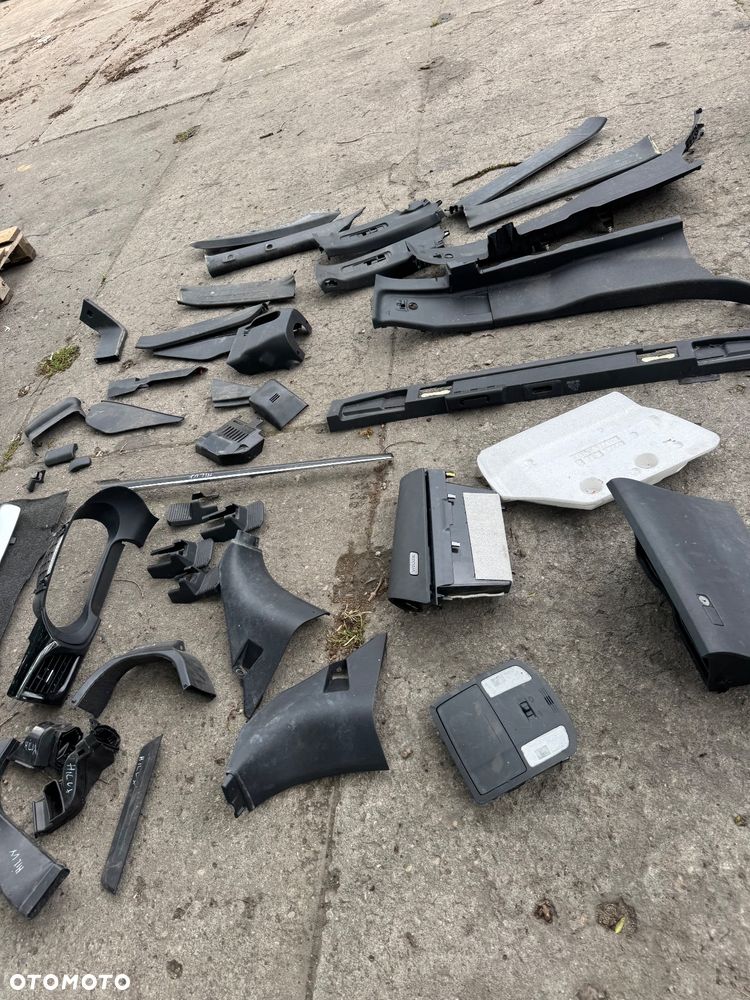 Toyota hilux 8 wszystkie części  wąż węże klimy przód przednie wzmocnienie środek plastiki - 21