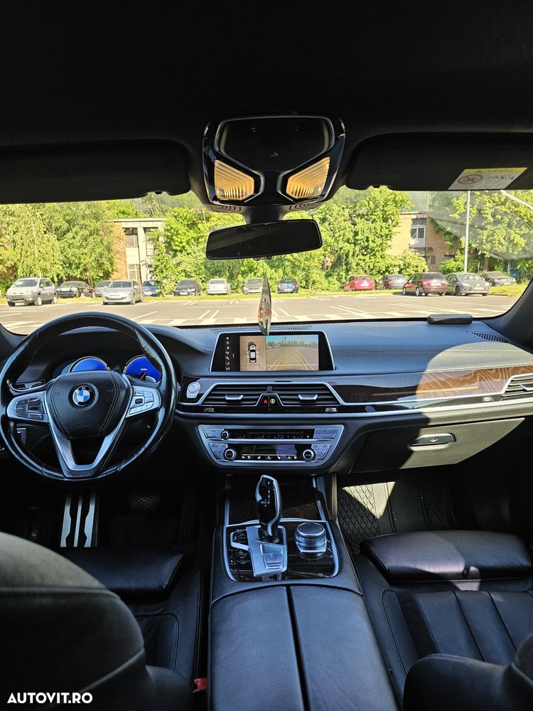 BMW Seria 7 730d xDrive - 16