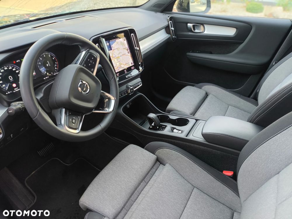 Volvo XC 40 T2 Core - 21