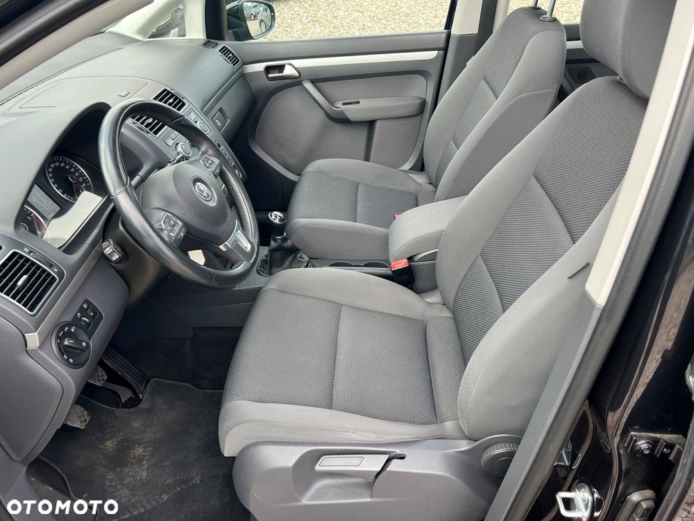 Volkswagen Touran 1.6 TDI DPF BlueMot Comfortline - 14