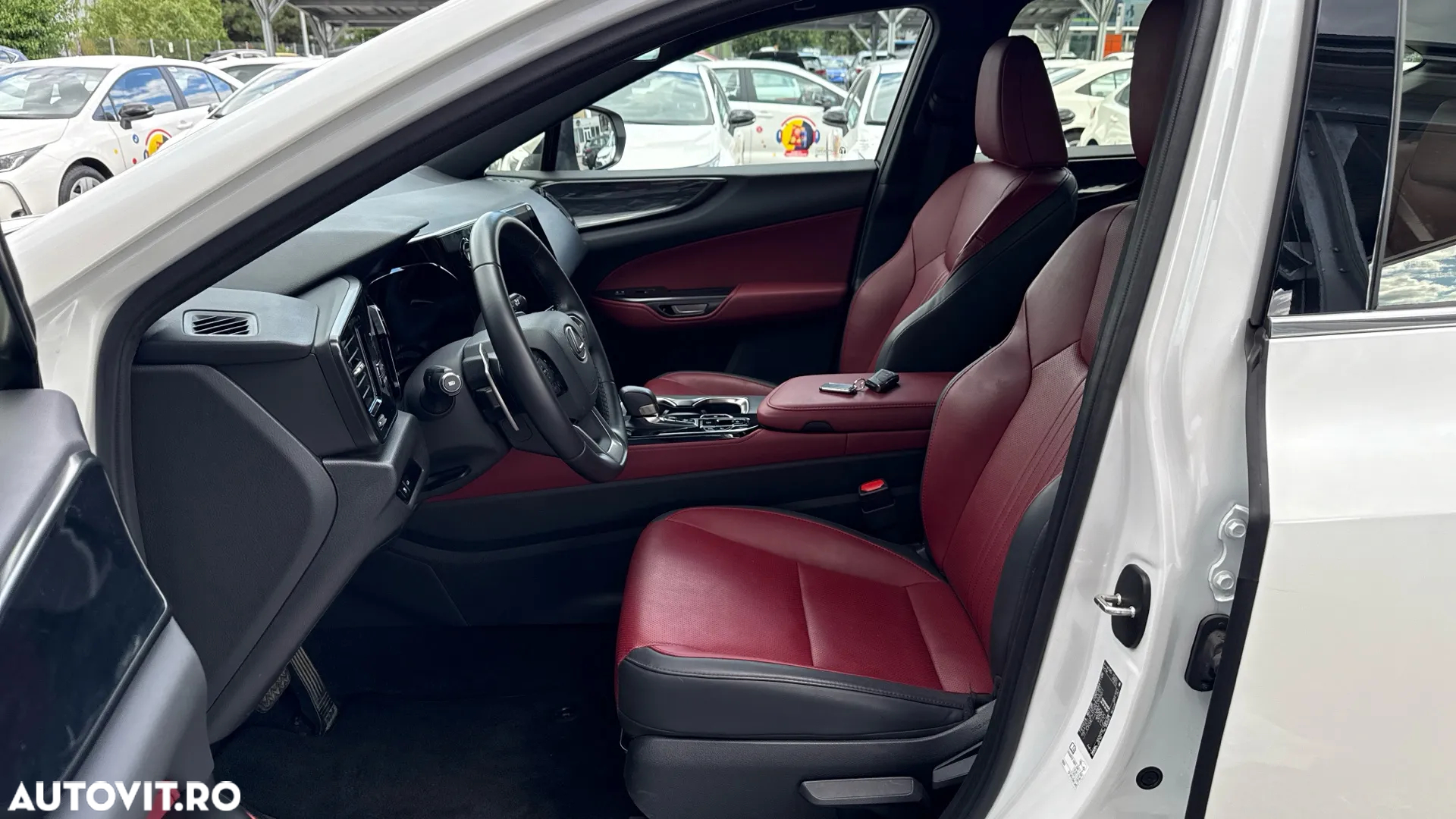 Lexus Seria NX 350h AWD CVT HEV Business - 11